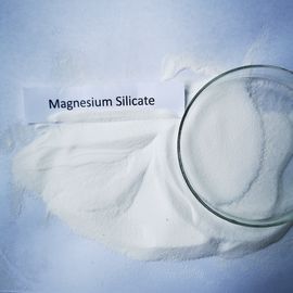 Application d'un adsorbant de silicate de magnésium synthétique dans les polyols de polyéthers