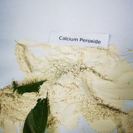 De calcium de peroxyde solubilité dans l'eau granulaire légèrement pour la dégradation microbienne